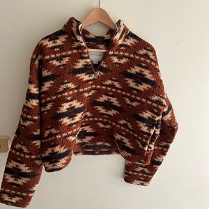 Cropped quarter zip Sherpa size small American Eagle